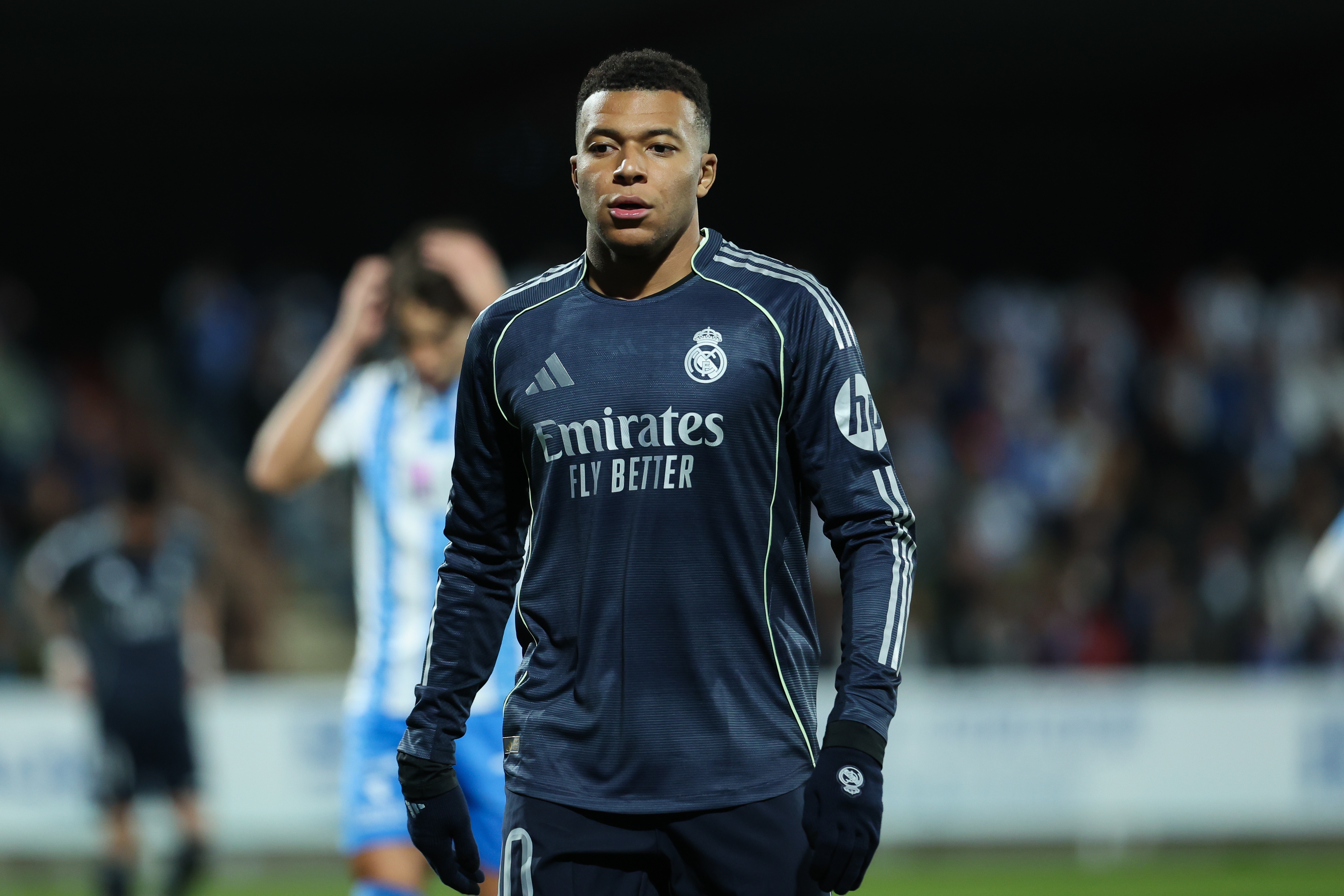 养伤！队报：姆巴佩可能不想冒险出战莱万特，能否踢摩纳哥也存疑